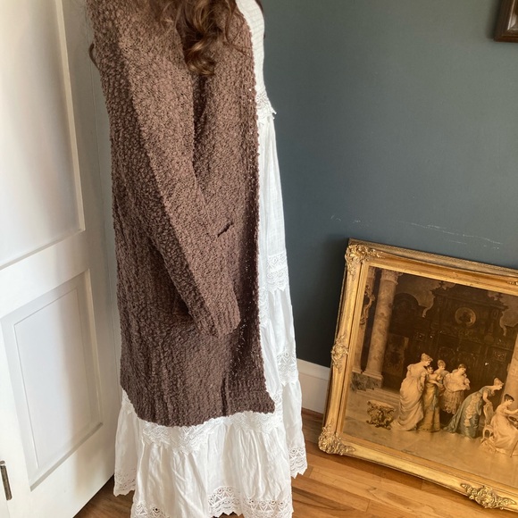 Loose Long Muted Brown Oversized Sweater - Picture 4 of 6